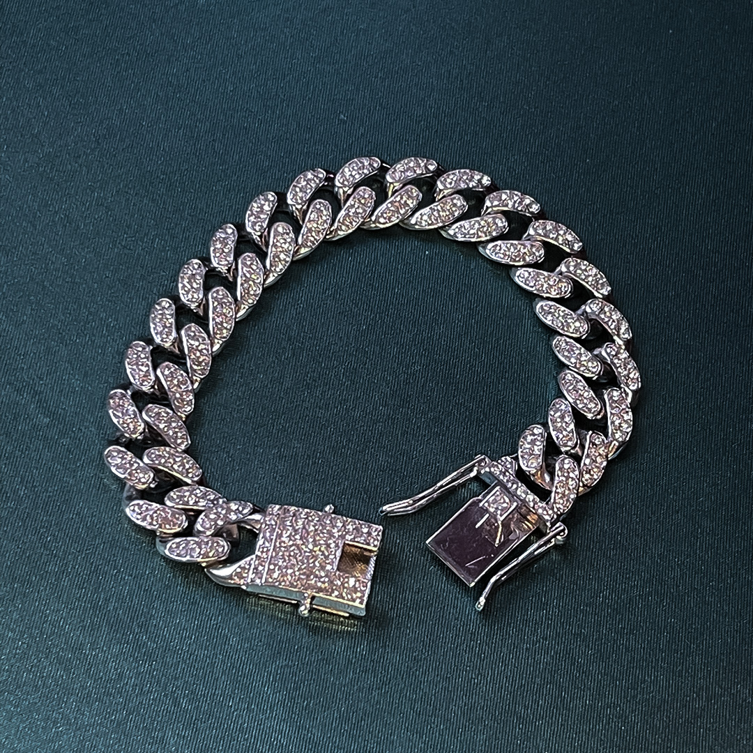 Гривна Infinity Dream